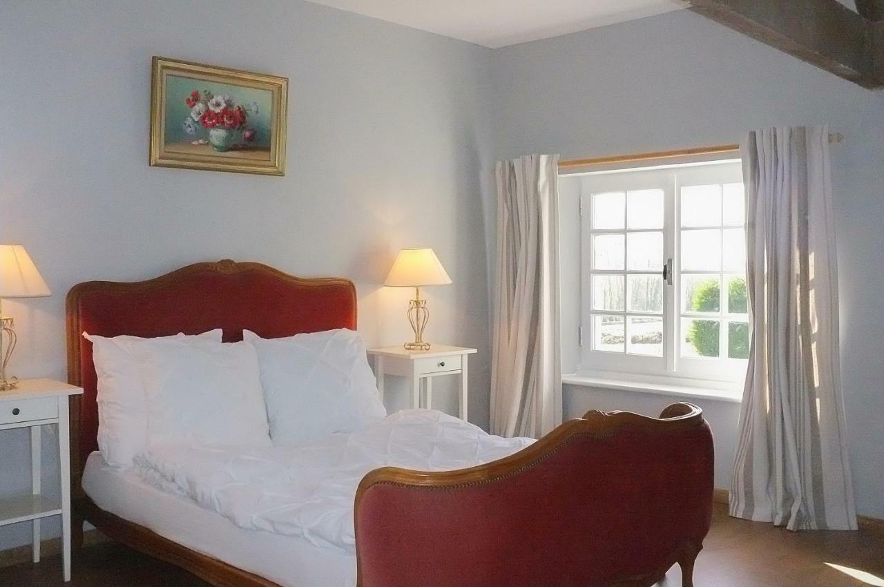 Le Douitel Bed & Breakfast Roncey Eksteriør bilde